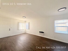 10514 1/4 S Vermont Ave in Los Angeles, CA - Building Photo - Building Photo