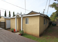 3888-3896 Harney St in San Diego, CA - Building Photo - Building Photo