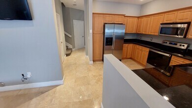1115 N 17th Ave in Hollywood, FL - Foto de edificio - Building Photo