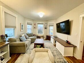 53 Montvale St in Boston, MA - Building Photo - Building Photo