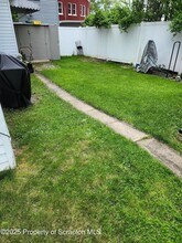 1123 Lafayette St in Scranton, PA - Building Photo - Building Photo