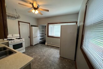 2080 Roblyn Ave in St. Paul, MN - Building Photo - Building Photo