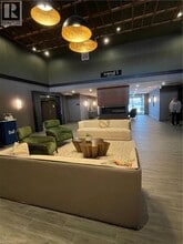 450 Dundas St E in Waterdown, ON - Building Photo - Building Photo