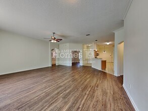 224 N Lake Cunningham Ave in Jacksonville, FL - Building Photo - Building Photo