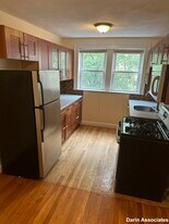 30 Day St, Unit 3 in Somerville, MA - Building Photo