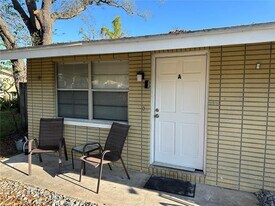 918 E 121st Ave in Tampa, FL - Building Photo