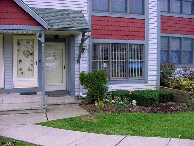 property at 3 Burlington Ct