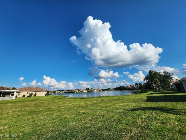 8593 Pegasus Dr in Lehigh Acres, FL - Building Photo - Building Photo