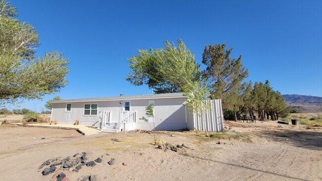 property at 43371 Cottonwood Rd