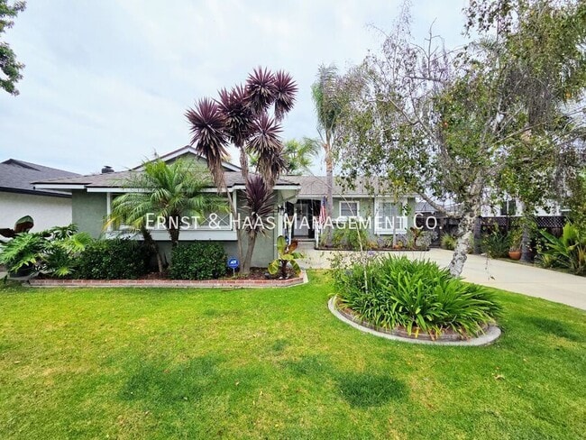 property at 3111 Petaluma Ave