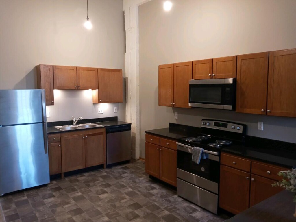 Abernathy Lofts Apartments in Leavenworth, KS