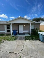 161 Rebecca Dr NE in Winter Haven, FL - Building Photo