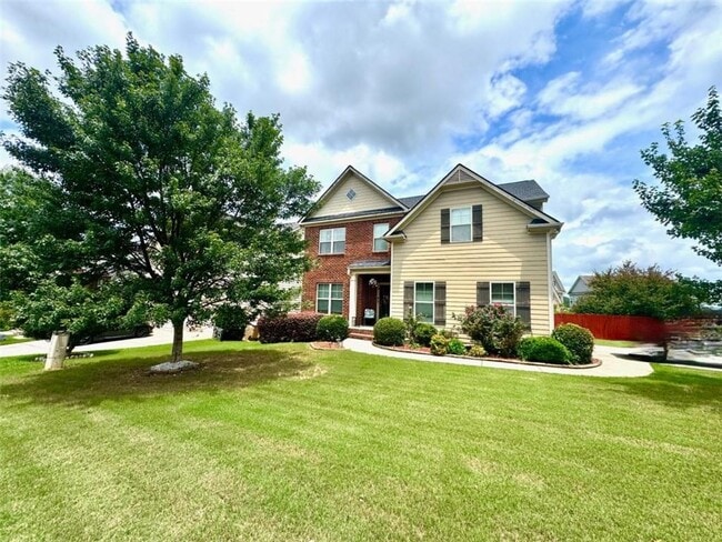 property at 1805 Kingsbridge Ct