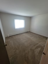 547 Brookside Dr in Westmont, IL - Building Photo - Building Photo