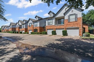 2524 Preston Rd in Plano, TX - Foto de edificio - Building Photo