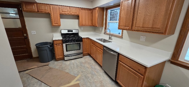 7808 N Humboldt Ave in Minneapolis, MN - Building Photo - Building Photo