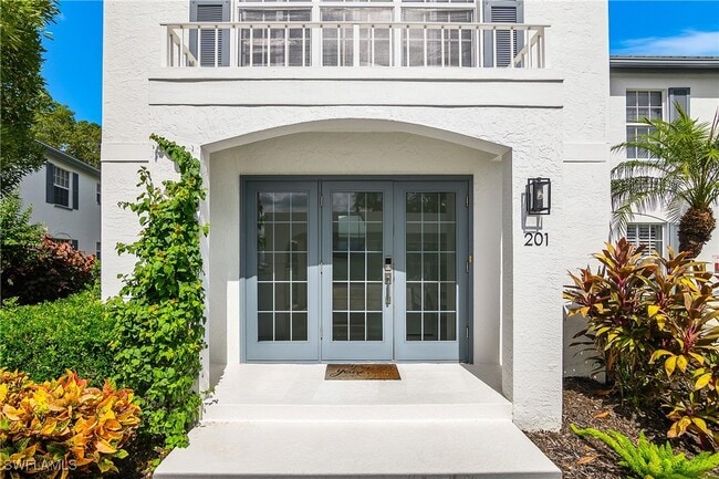 property at 853 Tanbark Dr