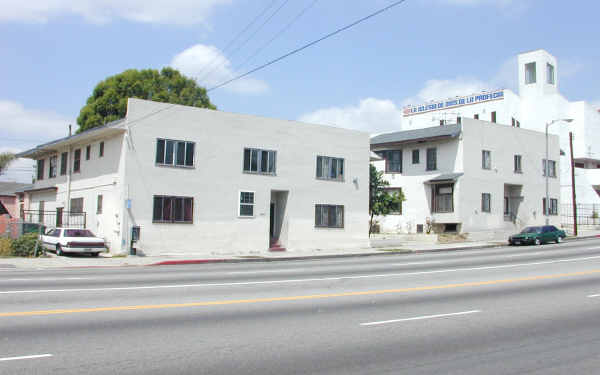 1521 S Hoover St in Los Angeles, CA - Building Photo - Building Photo