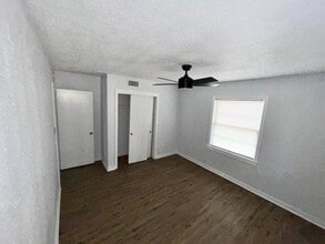 1058 Combs St in Jackson, MS - Building Photo - Building Photo