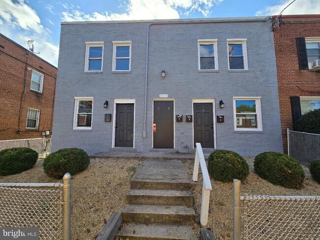 5433 C St SE in Washington, DC - Building Photo - Building Photo