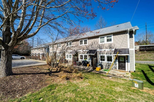 property at 3 Penley Ave