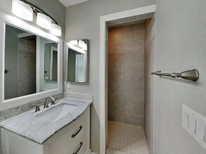 2120 N 69th Pl in Scottsdale, AZ - Building Photo - Building Photo