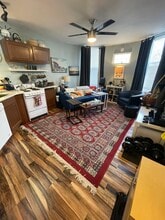 5530 Stanton Ave, Unit 3 in Pittsburgh, PA - Building Photo - Building Photo