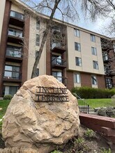 1032 E 400 S, Unit 102B in Salt Lake City, UT - Foto de edificio - Building Photo