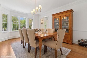 16 Johnson Pl in Rye, NY - Building Photo - Building Photo