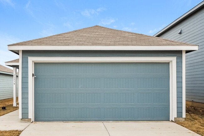 property at 11516 Chestnut Barr Dr