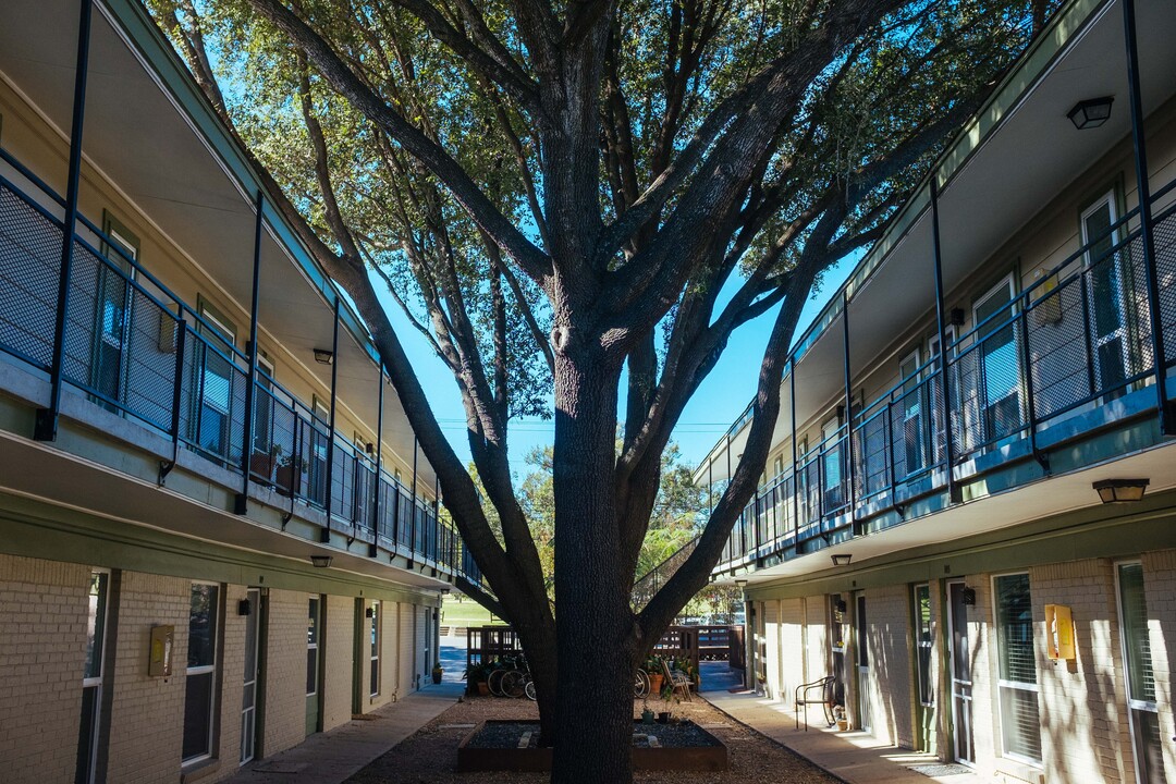 2021 Bluebonnet Ln. in Austin, TX - Building Photo