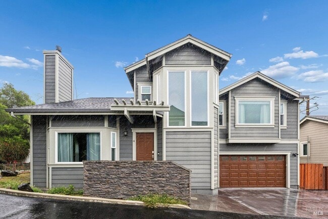 property at 4 Courtney Ln