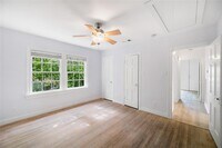 3227 Tampa St photo'