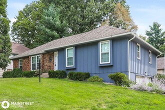 3909 S Hands St in Independence, MO - Building Photo - Building Photo