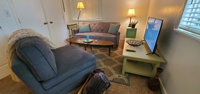 2315 W Smith Ave, Unit 2315