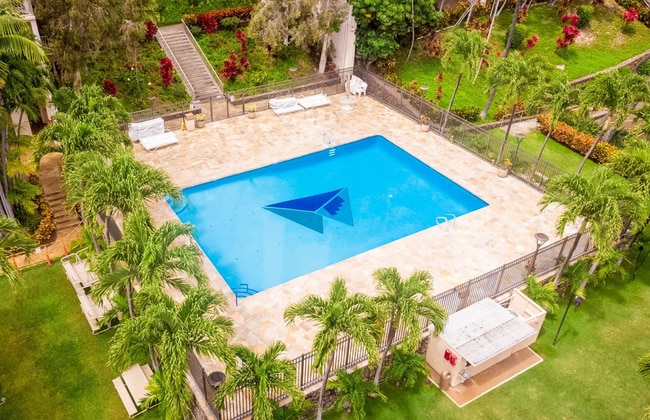 84-740-740 Kili Dr in Waianae, HI - Foto de edificio - Building Photo