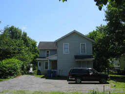 138 Fort HIll Ave in Canandaigua, NY - Building Photo - Building Photo