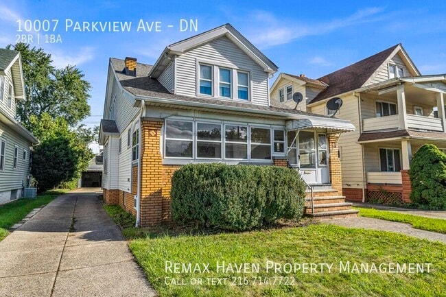 10007 Parkview Ave in Garfield Heights, OH - Building Photo - Building Photo