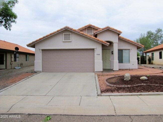 4368 Calle Albuquerque