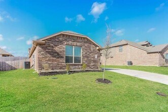 3403 Sonoma Trail in Ennis, TX - Building Photo - Building Photo