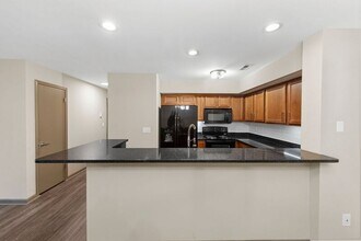 1070 University Dr in Edwardsville, IL - Building Photo - Building Photo