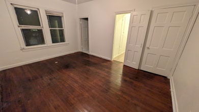 404 Club Dr in San Antonio, TX - Building Photo - Building Photo