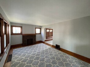 1261 Neptune Ave in Akron, OH - Building Photo - Building Photo