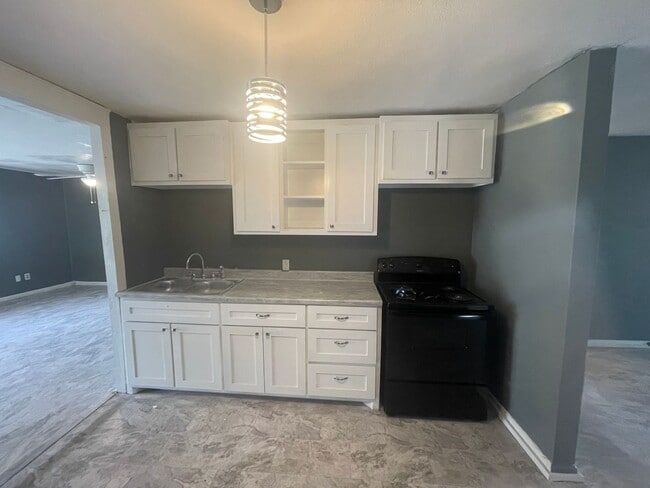365 Cockerell Dr in Abilene, TX - Building Photo - Building Photo