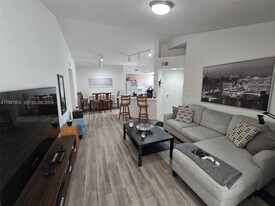 12840 Vista Isles Dr in Sunrise, FL - Building Photo