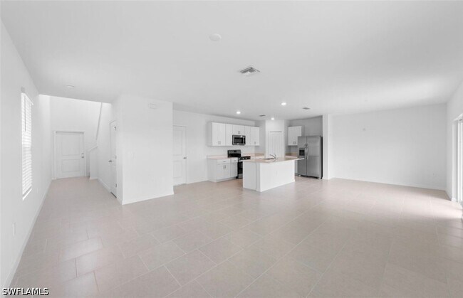 4106 Lattuca Ln in North Fort Myers, FL - Building Photo - Building Photo