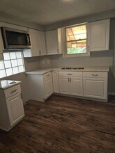 2249 Cleveland Ave in Niagara Falls, NY - Building Photo - Building Photo