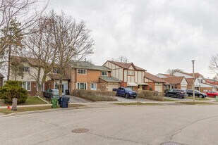 130 Purvis Cres Apartments