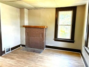 3233 Orchard St in Weirton, WV - Foto de edificio - Building Photo