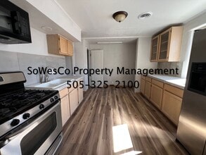 204 E Hopi St in Farmington, NM - Building Photo - Building Photo